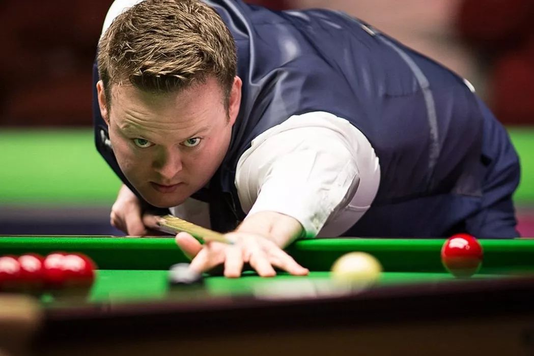 他们通过不 他们通过不