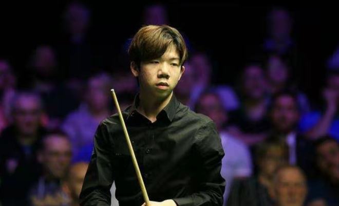 决策前的脚 决策前的脚