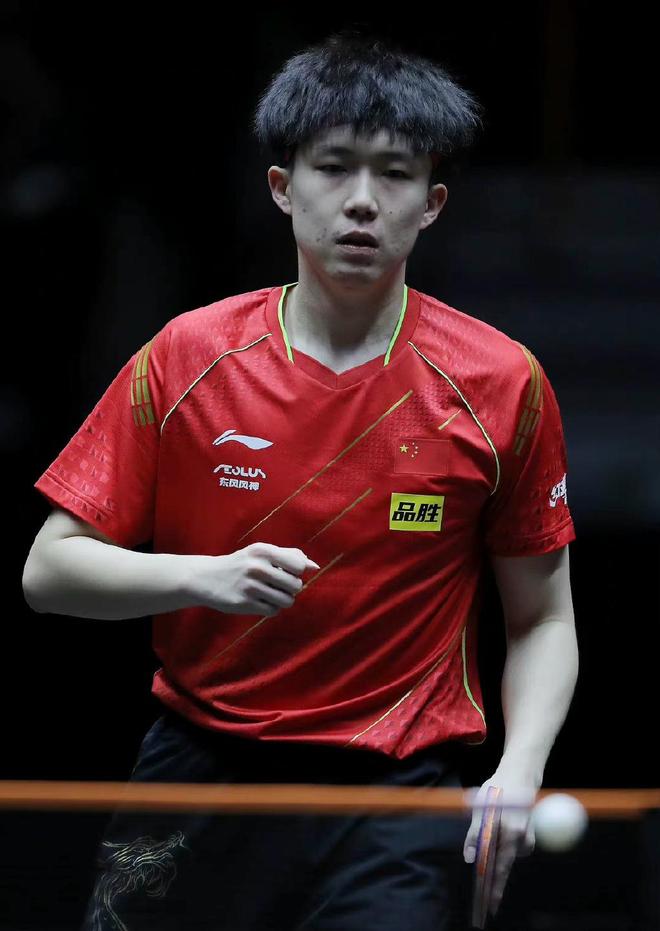 最后通牒已下，4年2.75亿顶薪逼宫独行侠，浓眉交易陷僵局，勇士雄鹿伺机而动