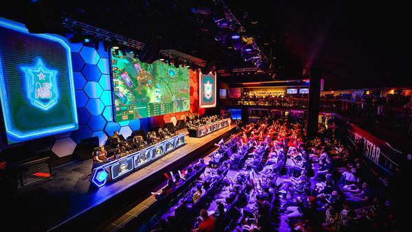 地主要抢节 地主要抢节